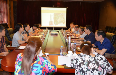 威遠(yuǎn)縣副縣長(zhǎng)王革屏帶隊(duì)考察調(diào)研川威旅體發(fā)展