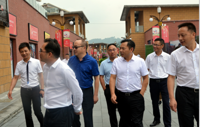 市委副書記牟錦毅一行蒞臨川威連界區(qū)域視察調(diào)研