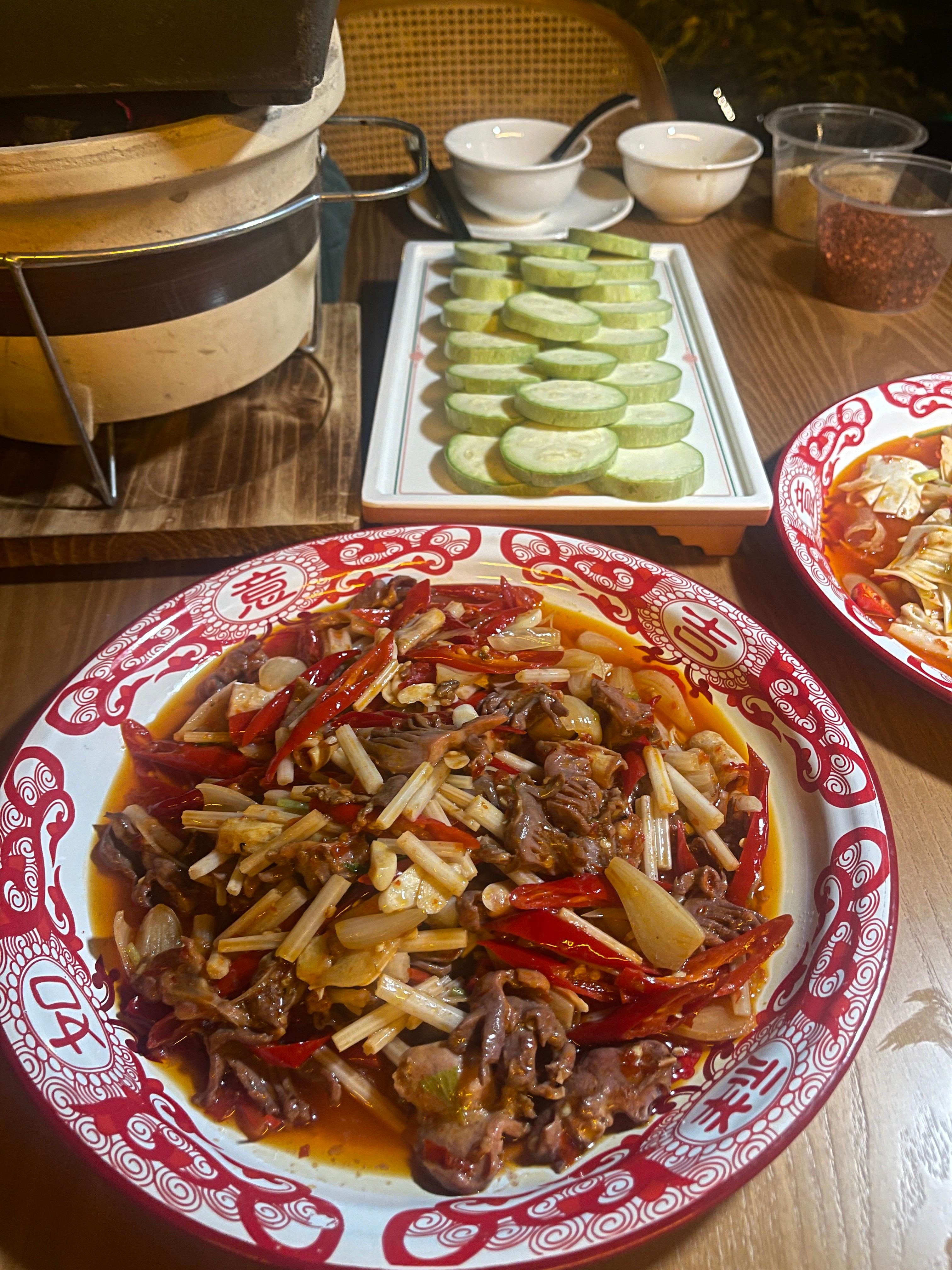 跟隨央視《消費主張》品嘗云里民宿別樣美食