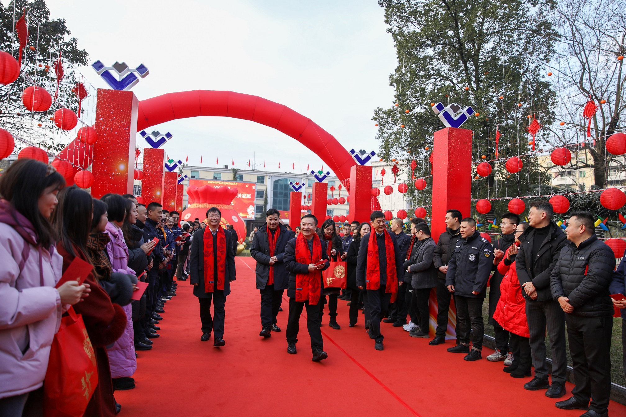 新起點 新征程 新作為 集團公司開展2025年新春慰問活動暨迎新春團拜會